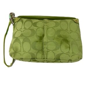 Coach Bags - Coach - Signature C Top Turnlock Wristlet Coach Bags - Coach - Signature C Top Turnlock Wristlet